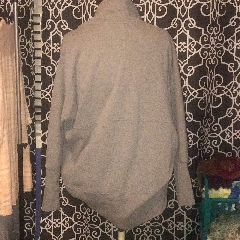Cardigan - Picture 4 of 6